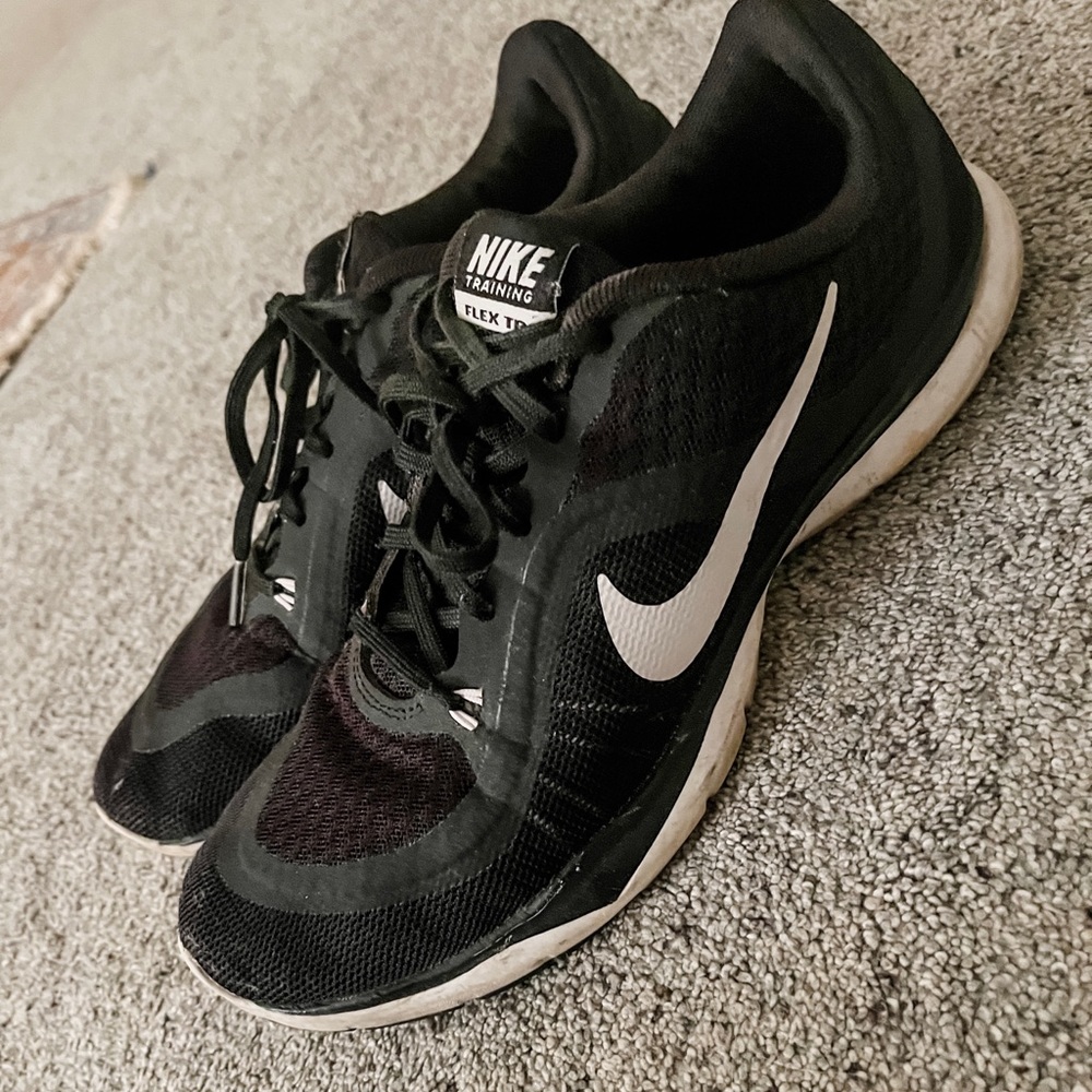 Woman’s Nike sneakers